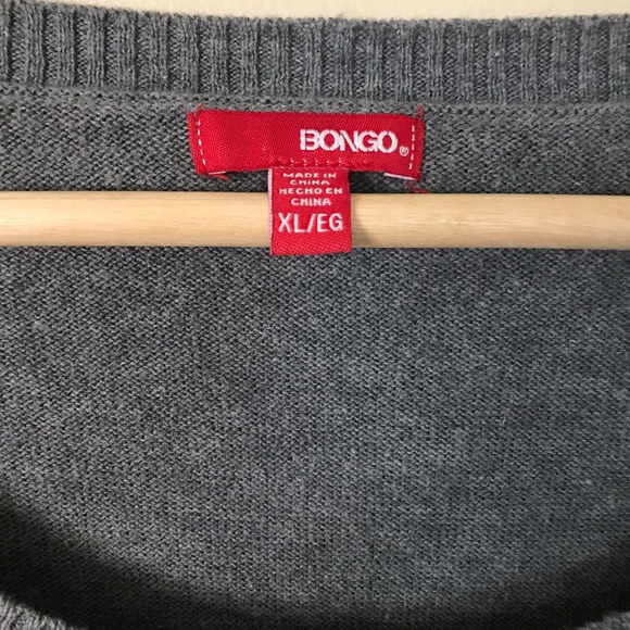BONGO hi-low sweater with bulldog and bow tie - Picture 3 of 7